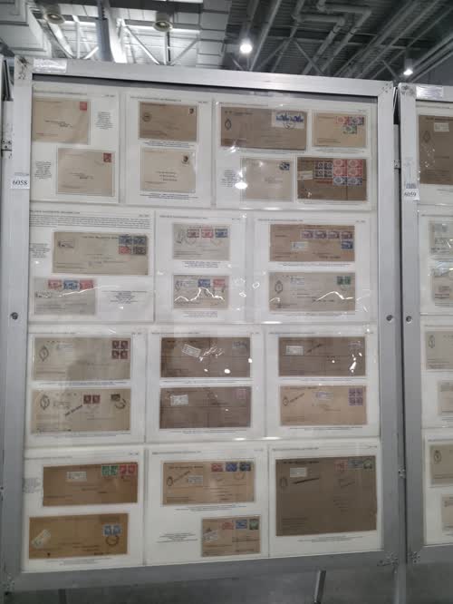 Australian "Official Post Office" First Day Covers to 1970 — frame 6058, exhibited by Frank Pauer